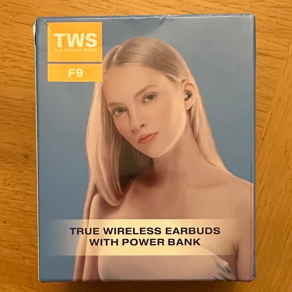TWS F9 True Wireless Earbuds with Power Bank NIB